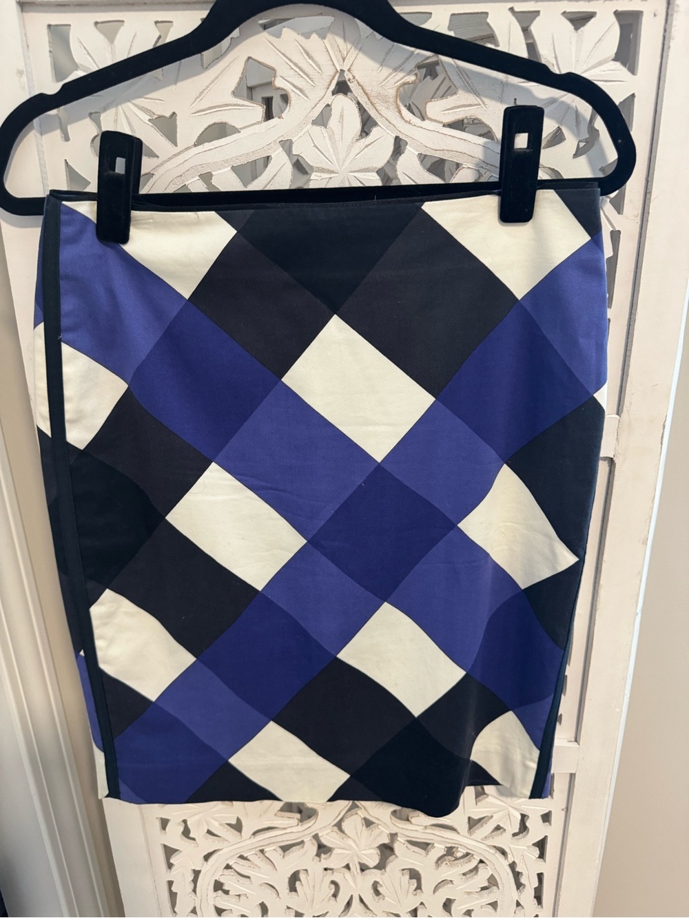 EUC White House Black Market Geometric Print Pencil Skirt